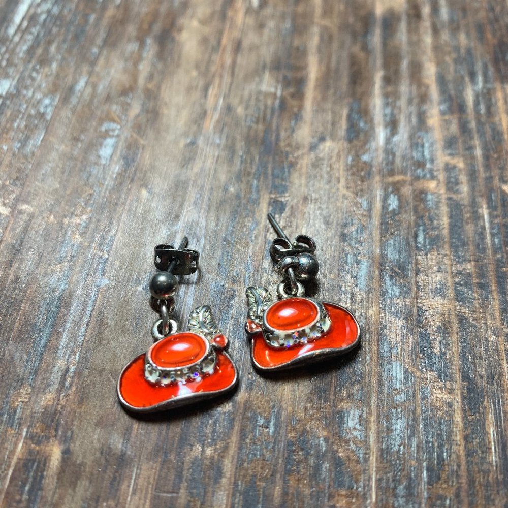 Woman’s Red Hat Society Glamorous Drop or Dangle Pierced Silver tone Earrings - Picture 2 of 5